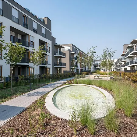Wilanow Sarmacka With Garden Apartment Warsaw