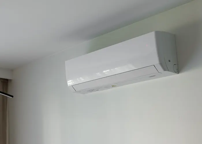 Wilanow Sarmacka With Garden By Bookinghost * Warsaw