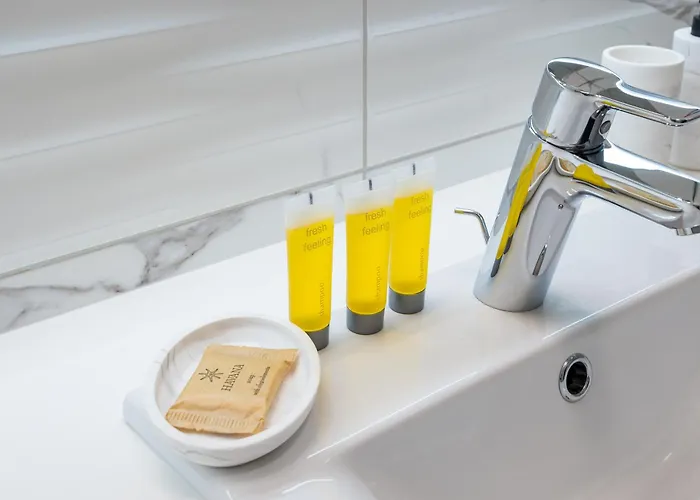 Wilanow Sarmacka With Garden By Bookinghost * وارسو